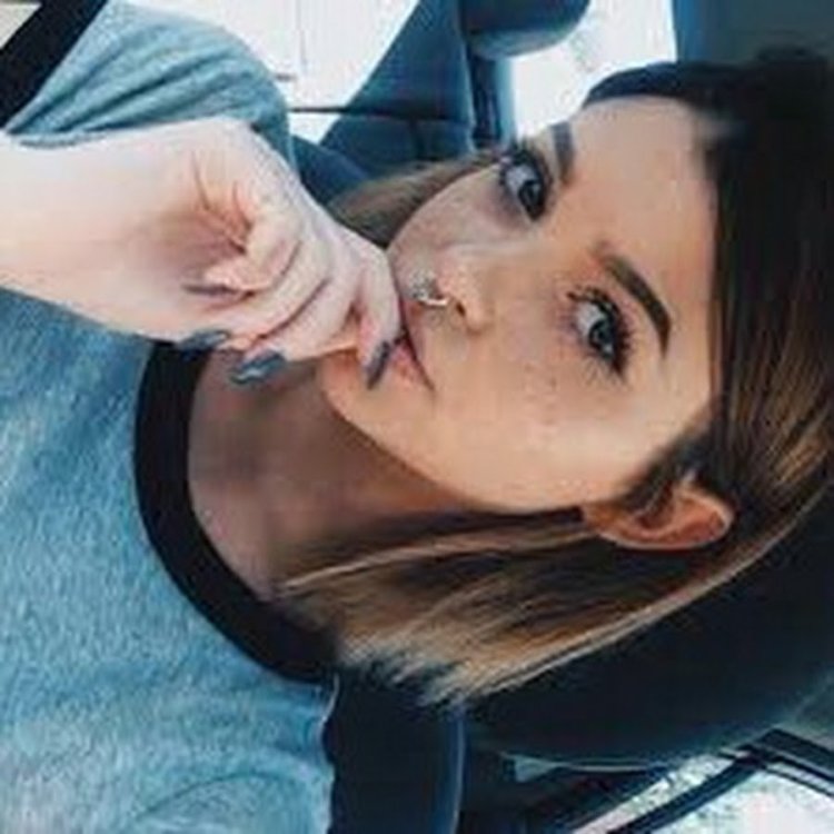 Beautiful selfie of girls with caret