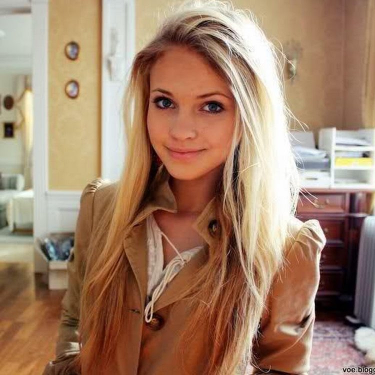 Beautiful girl 20 years old blonde
