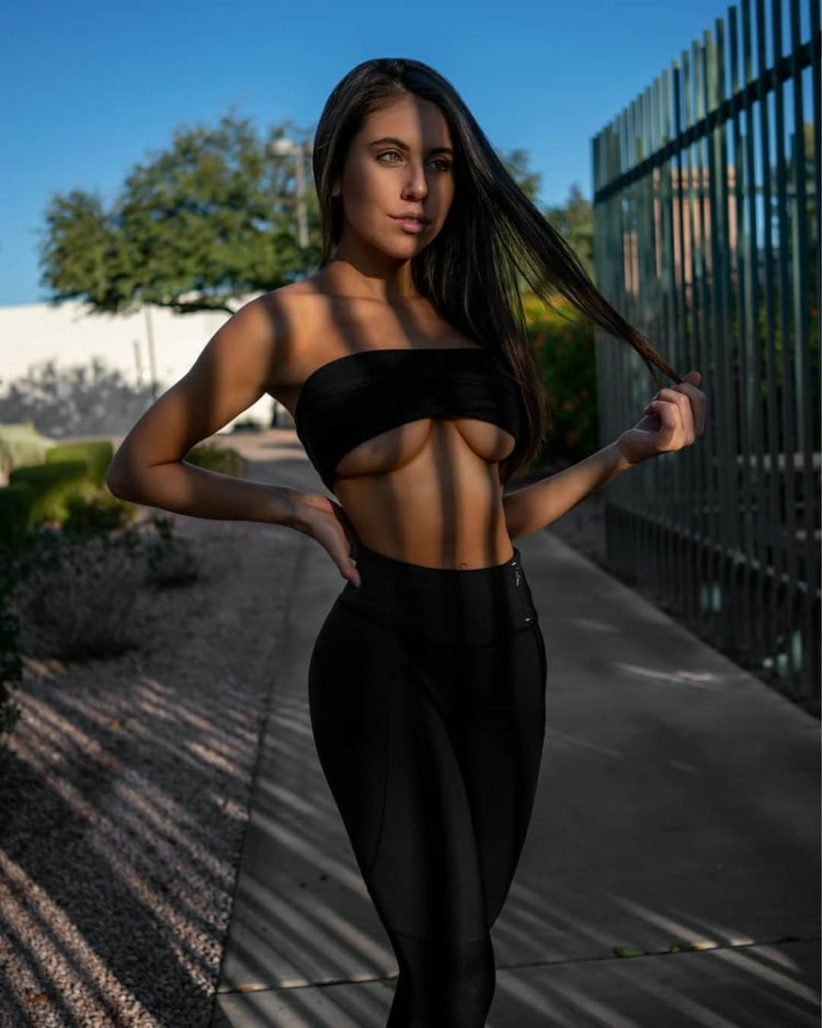 Violetta Summers photo