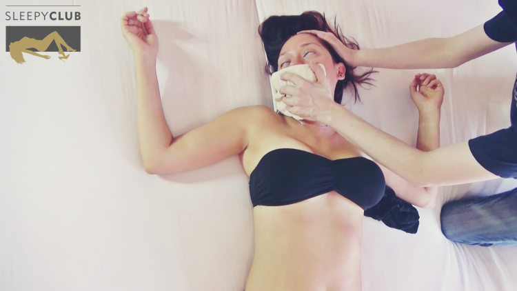 Japanese girl chloroform