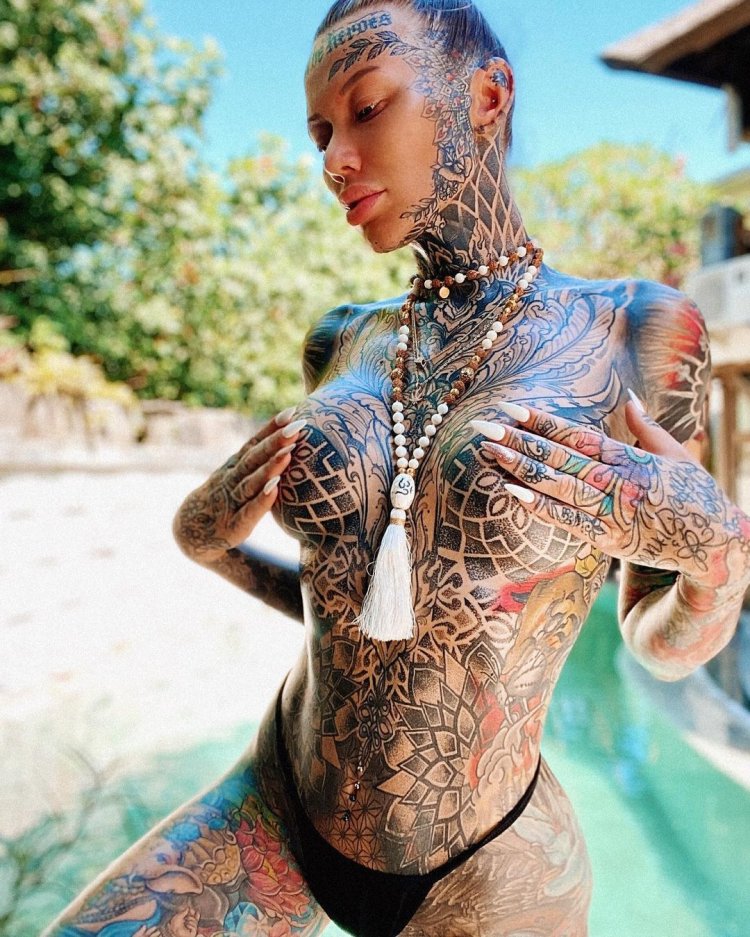 Tattooed Becky Holt
