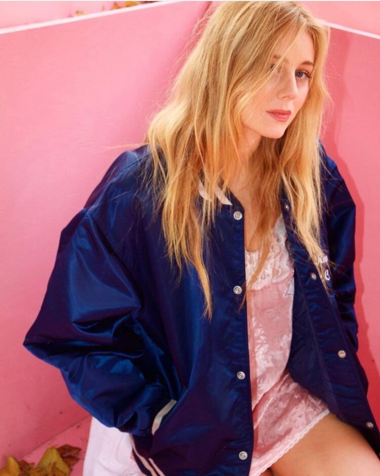 Justine Lupe Justine Lupe