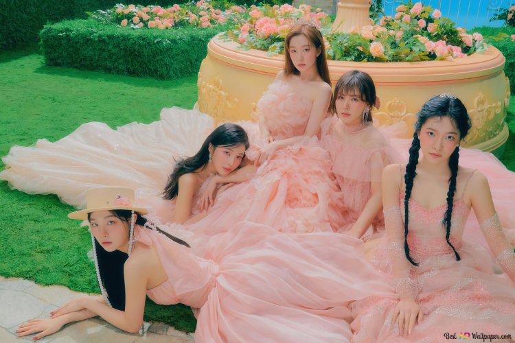 Irene Red Velvet 2022