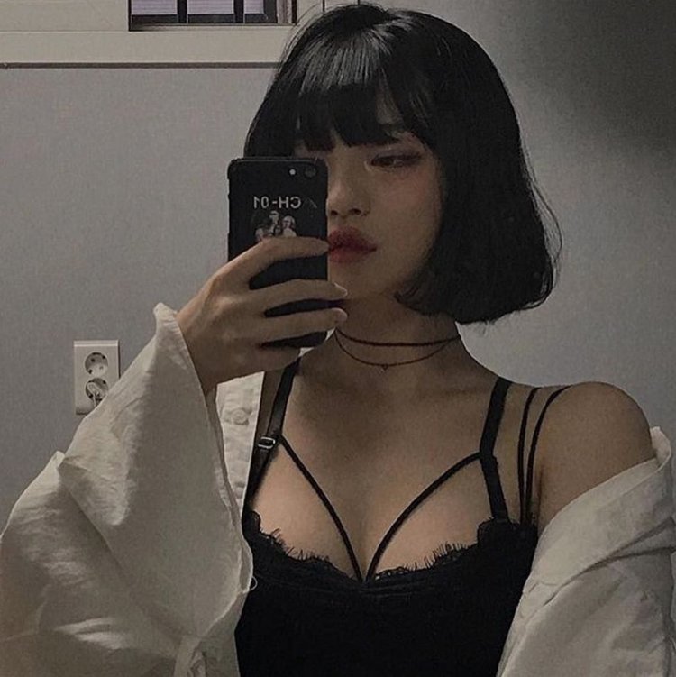 Korean girls with short hair bad girl