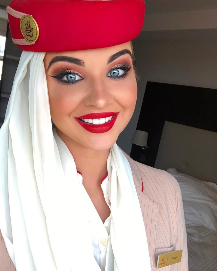 VIPERGIRLS Robyn h secretaries