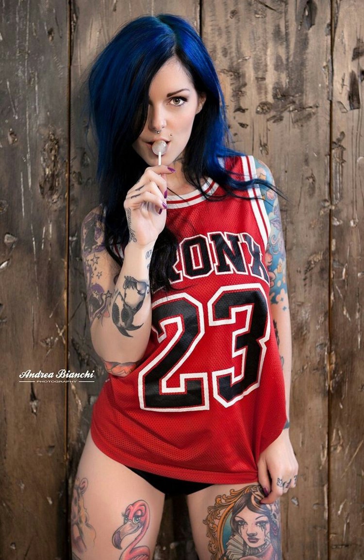 Riae Suicide Hot