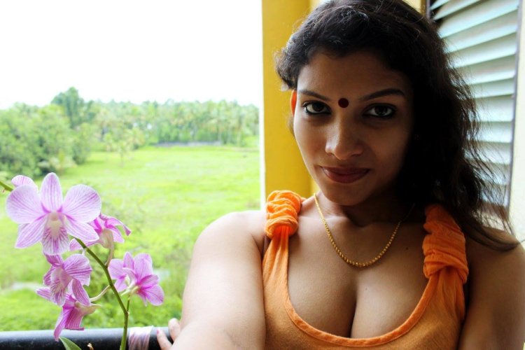 Khushi Mukherjee Ragalahari