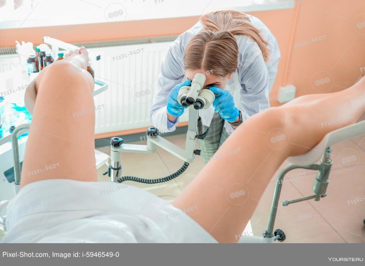 Woman gynecologist in gloves