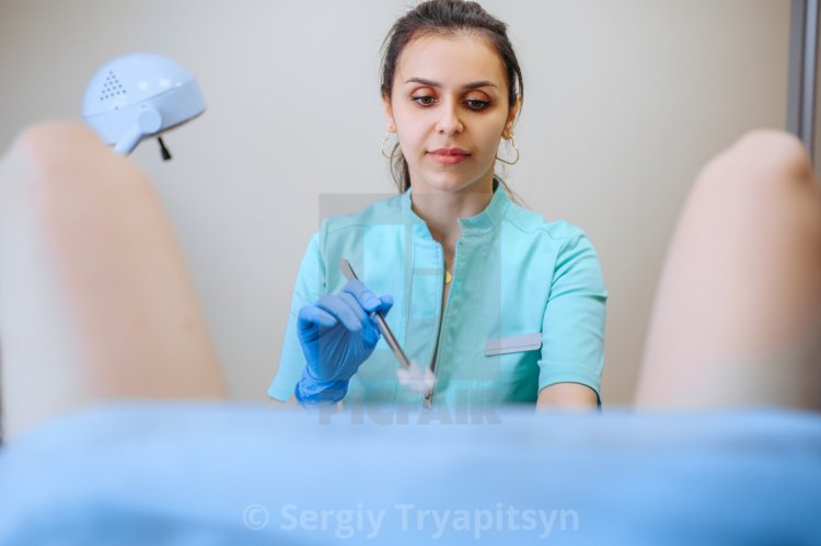 Services of a gynecologist