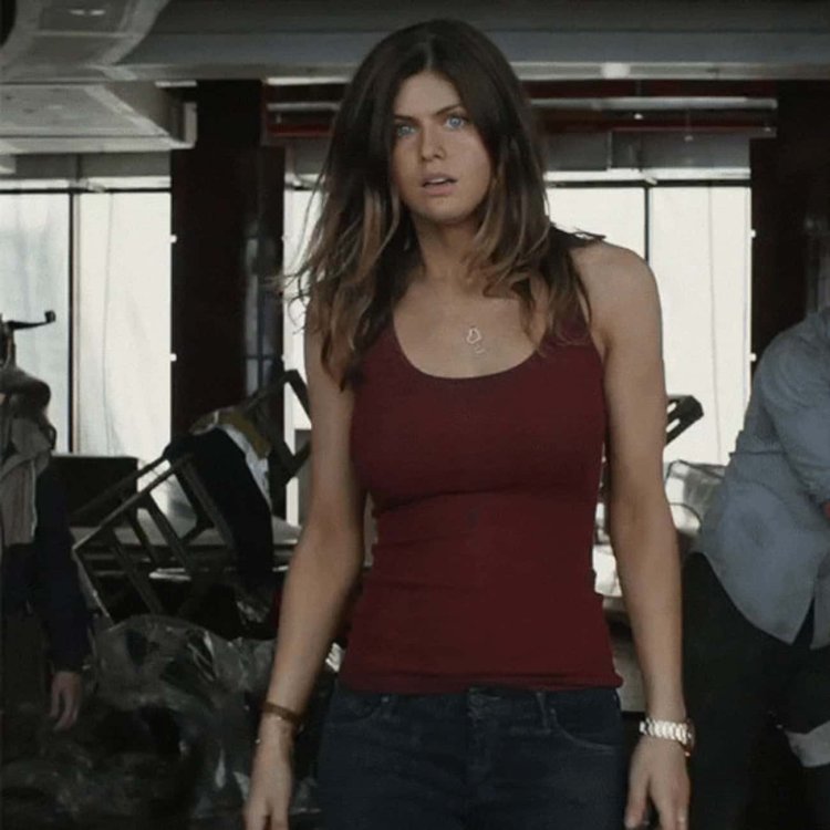 Alexandra Daddario San Andreas