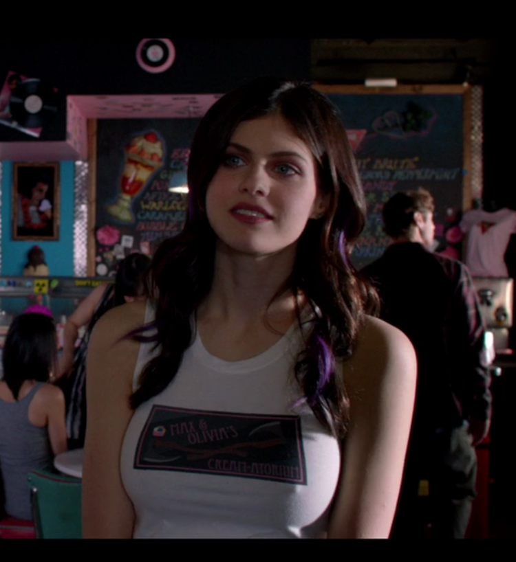 Alexandra daddario nipples