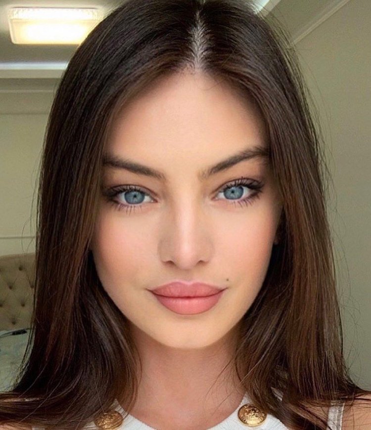 Daniela Alexandra Lanio selfie