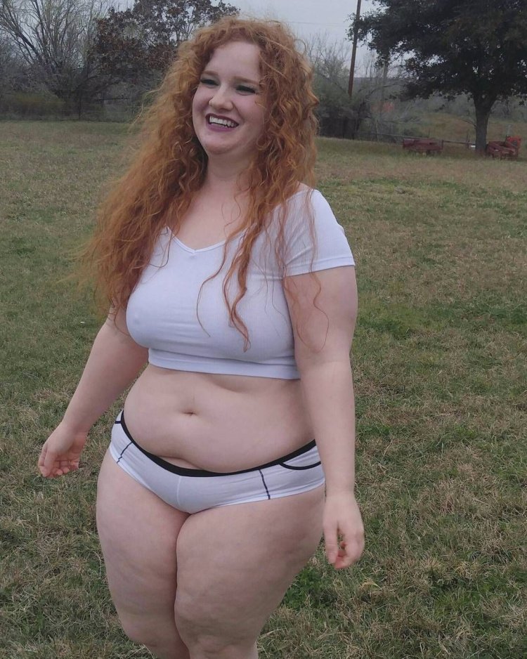 Plus size model Natali Velikanova