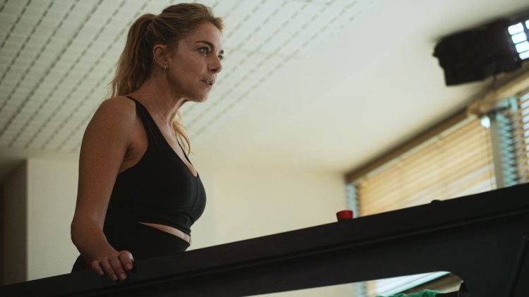 Claudia gerini spoof 2001 movie