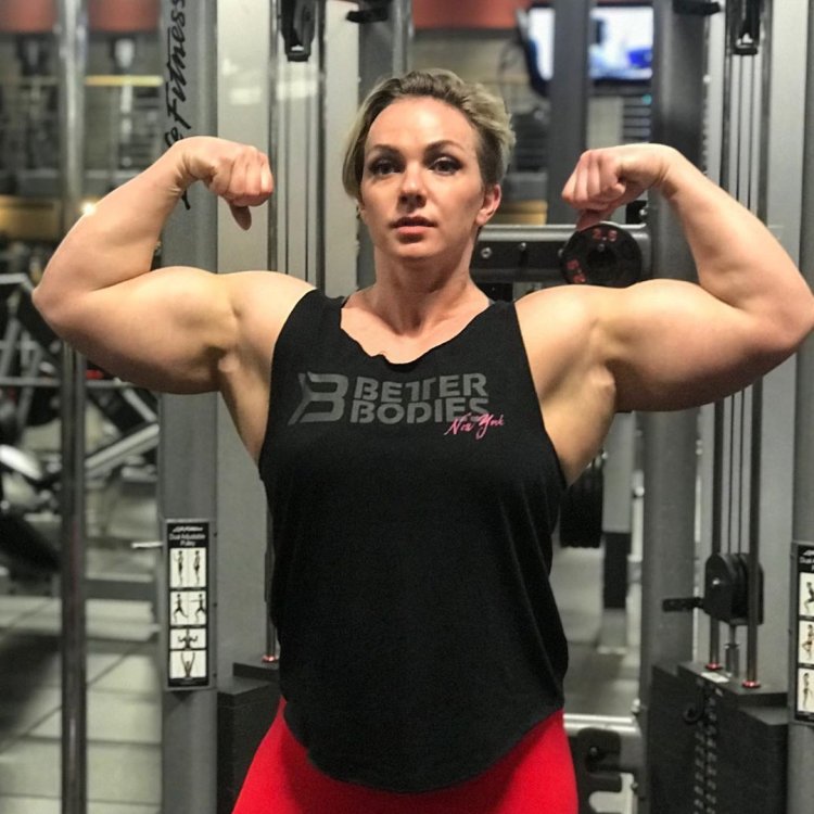 Natasha is a bodybuilder from Toronto