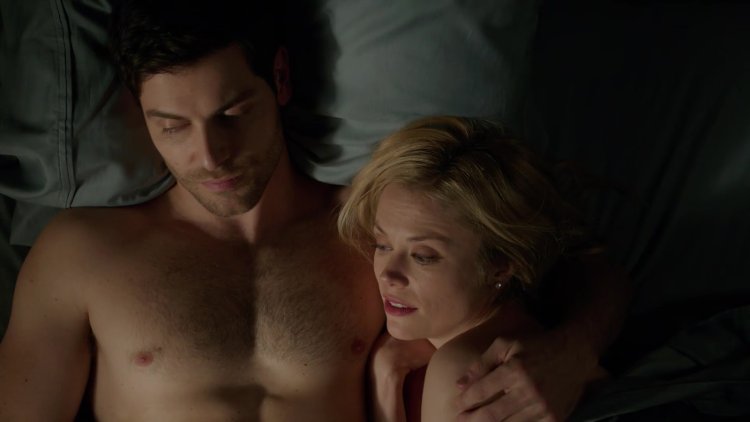 Love scenes from Grimm