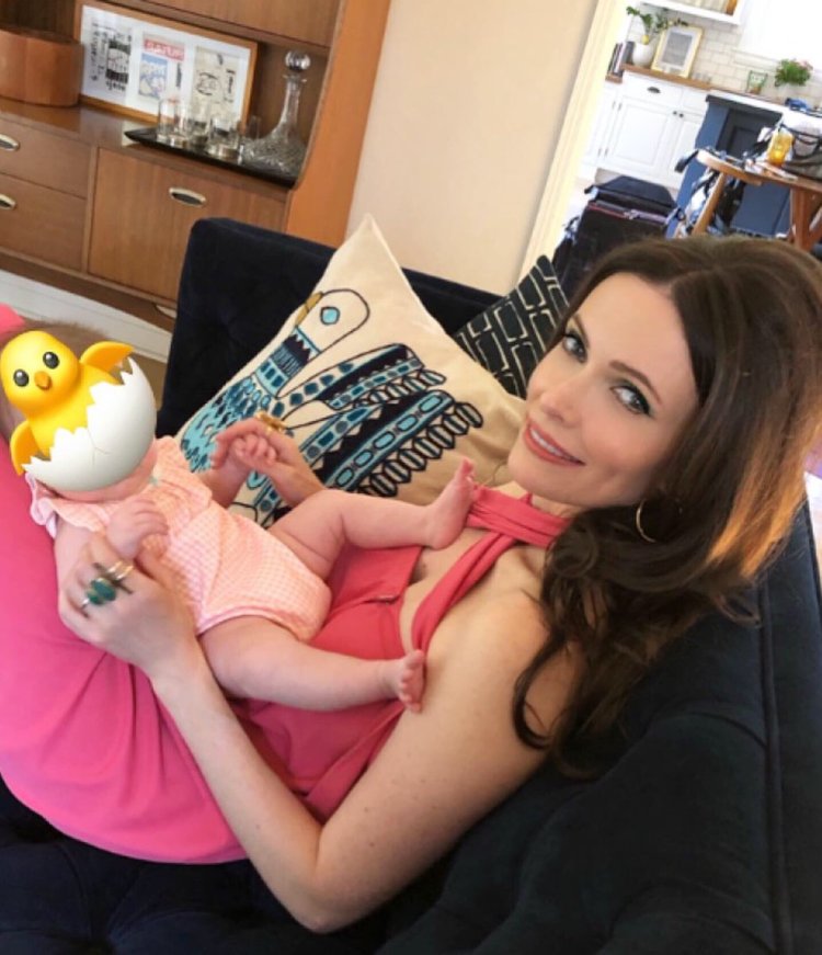 Bitsie Tulloch children