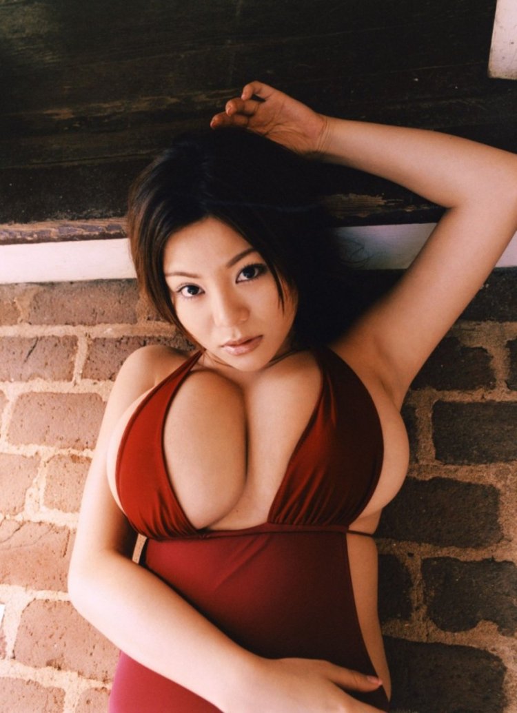 Ai Shinozaki 13
