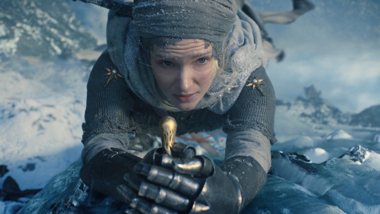 Lord of the rings ring of power Galadriel