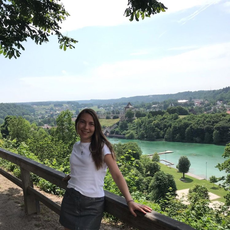 Elena Zernova Elena Zernova