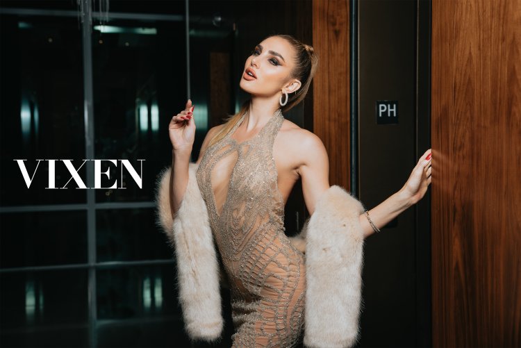 Alina Lopez and Emily Willis