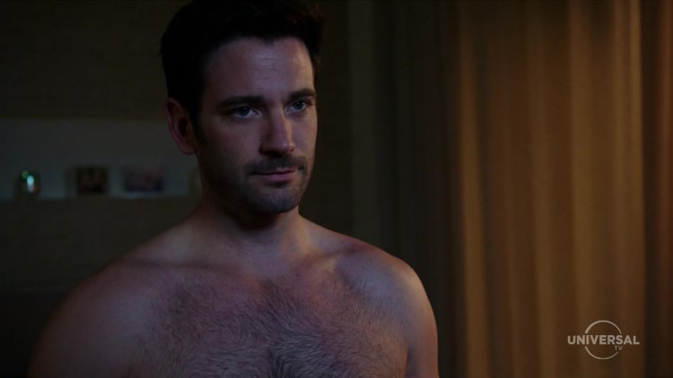 Colin Donnell Torso
