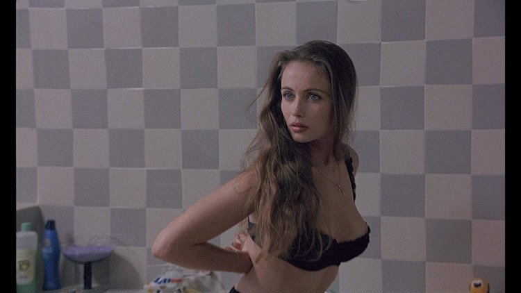 Emmanuelle Beart in 1994 movie