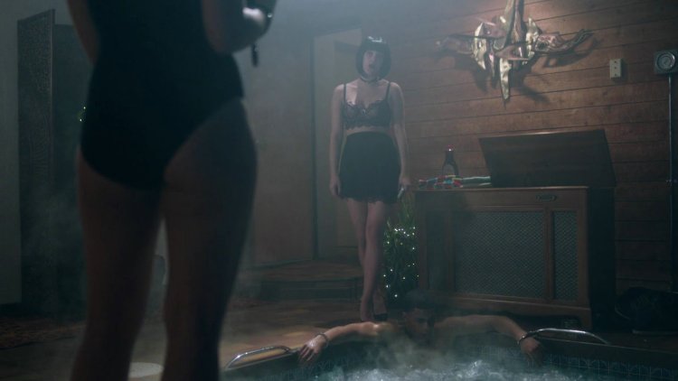 Lili Reinhart Hot Riverdale