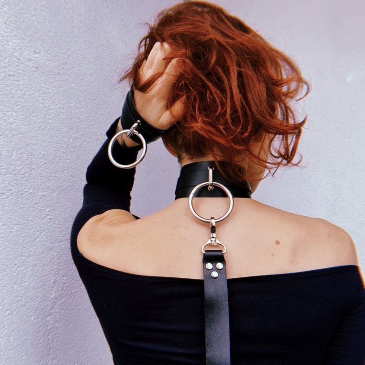 Redhead girls in collars