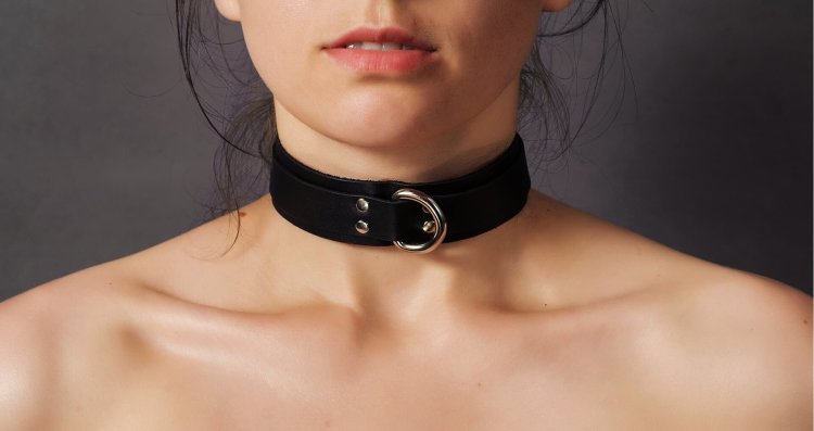 Slave collar