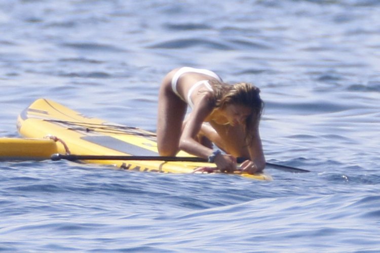 Jennifer Flavin Bikini