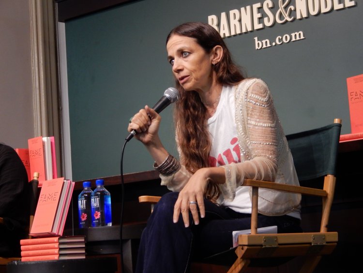 Justine Tanya Bateman