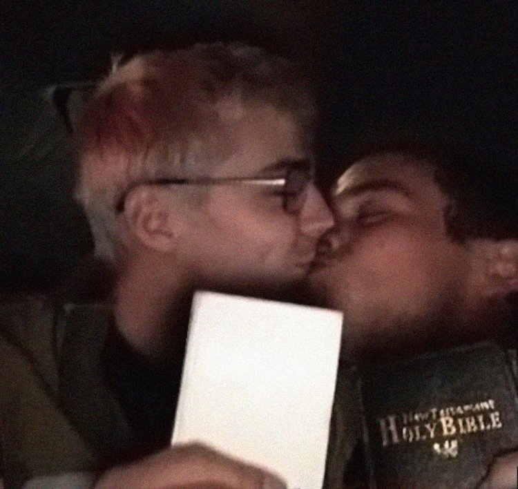 Brandon Flynn and Miles Heizer