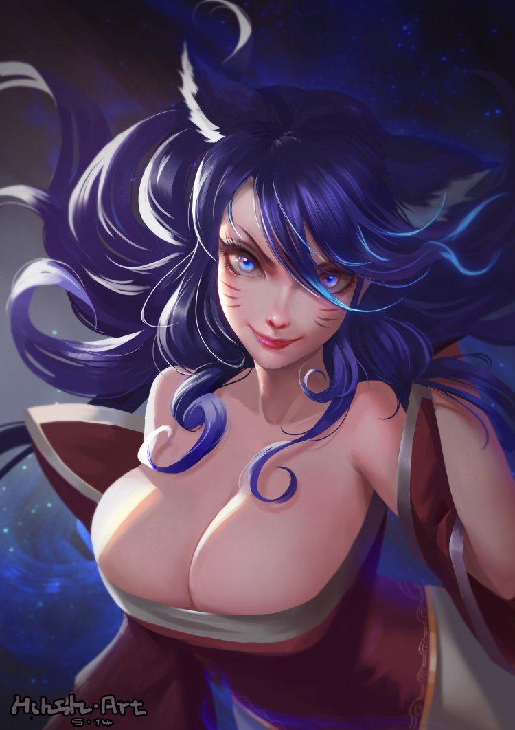 Ahri LOL 16+