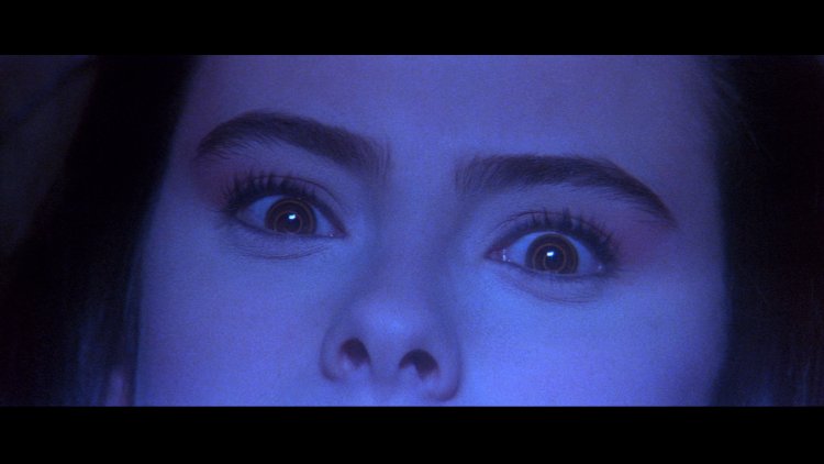 Life force (Lifeforce), 1985