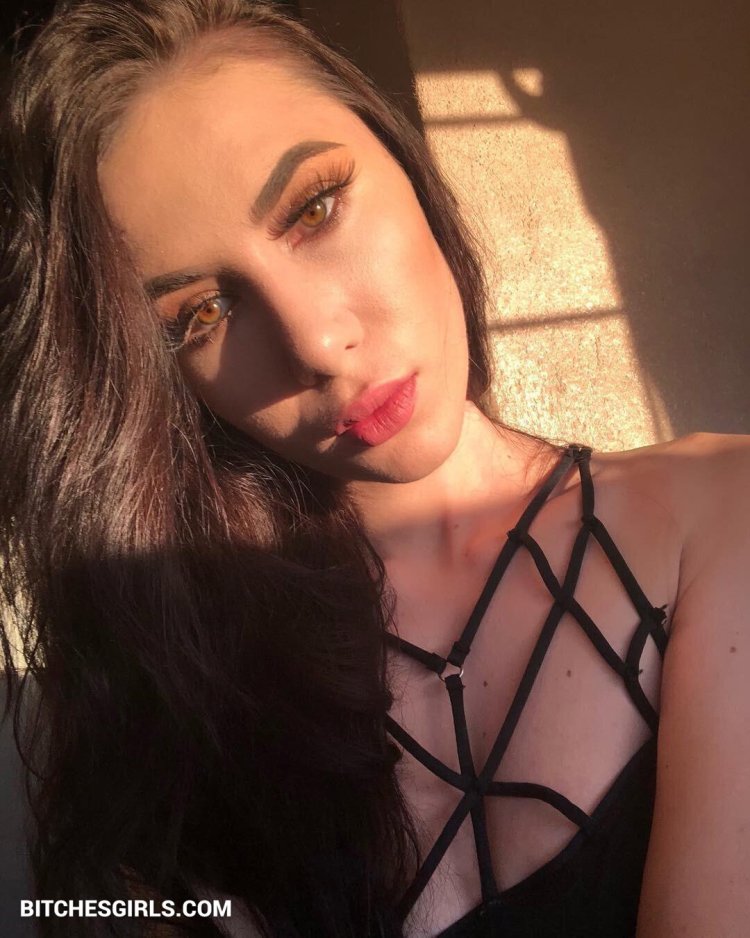 Taylor Jevaux leaked