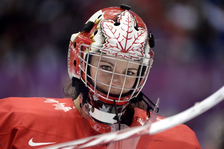 Shannon Sabadosh goalkeeper