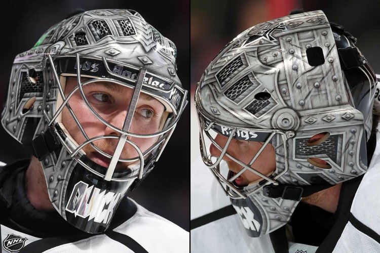 Jonathan Quick helmet
