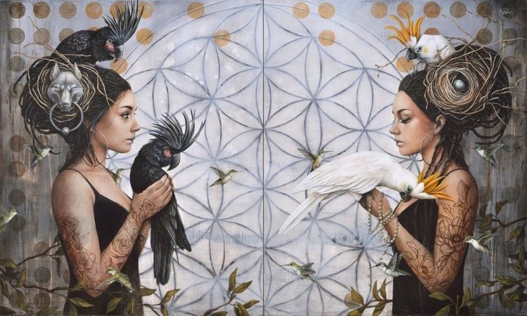 Sophie Turner plus size model