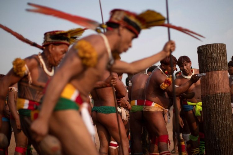 Indians from the Xingu River Brazil girls