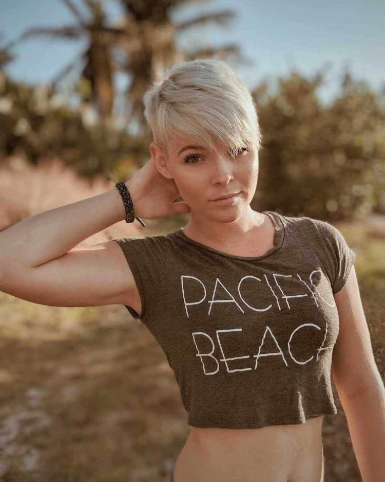 Beautiful forms of girls with a short haircut