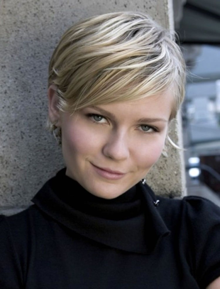 Kirsten Dunst with short hair