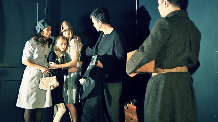 TV series hanging girl method