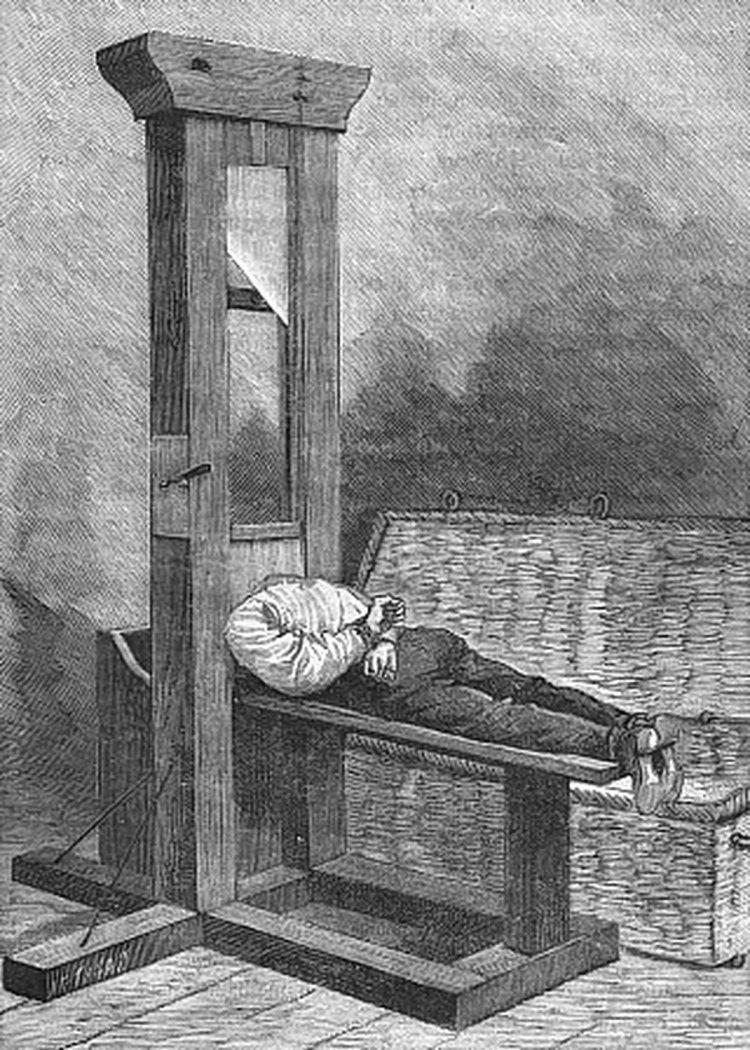 Decapitation with a guillotine
