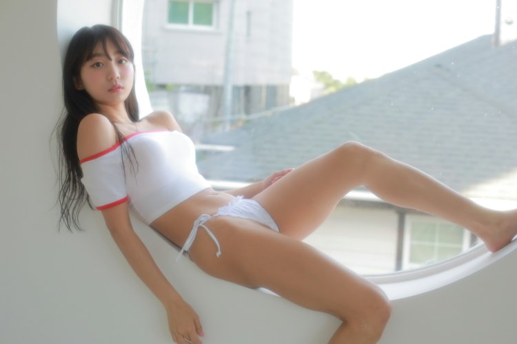 Eunji pyoapple plums