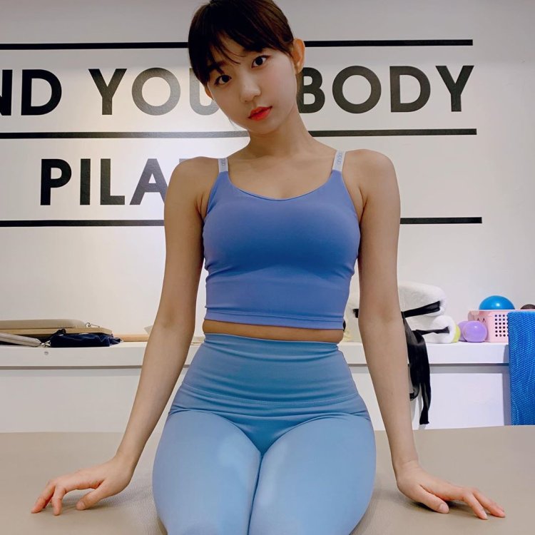 Pyoapple 표은지eunji pyoapple