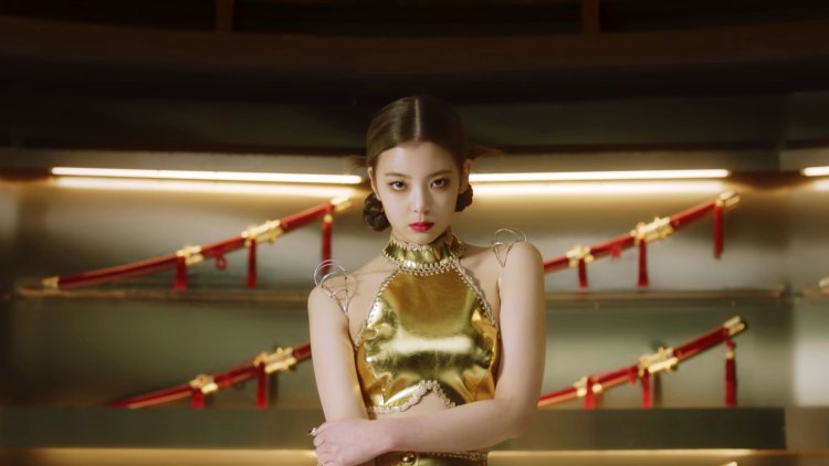 Yuna Itzy in the morning