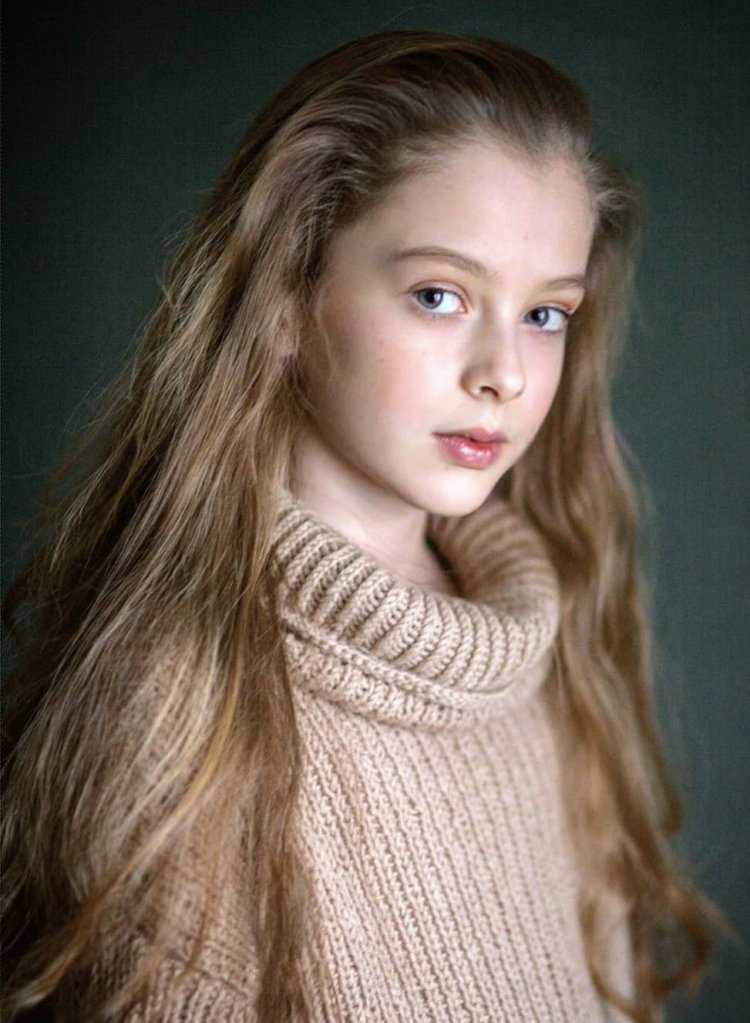 Polina Karpenko model