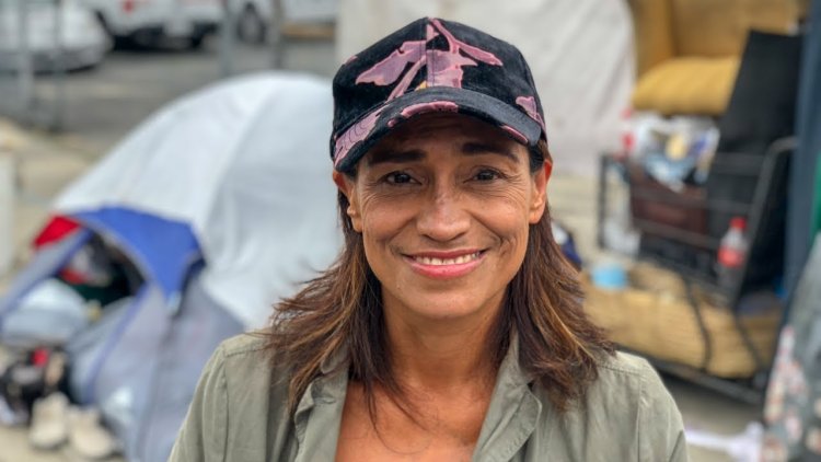 Beautiful American homeless women