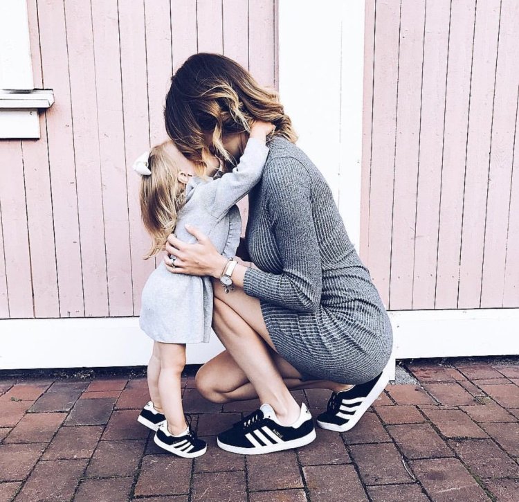 Save mother and daughter